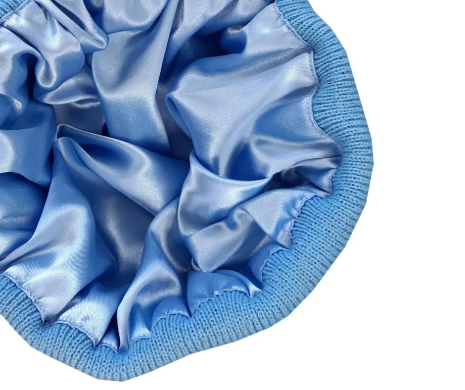 SKY - BLUE SATIN-LINED BEANIE