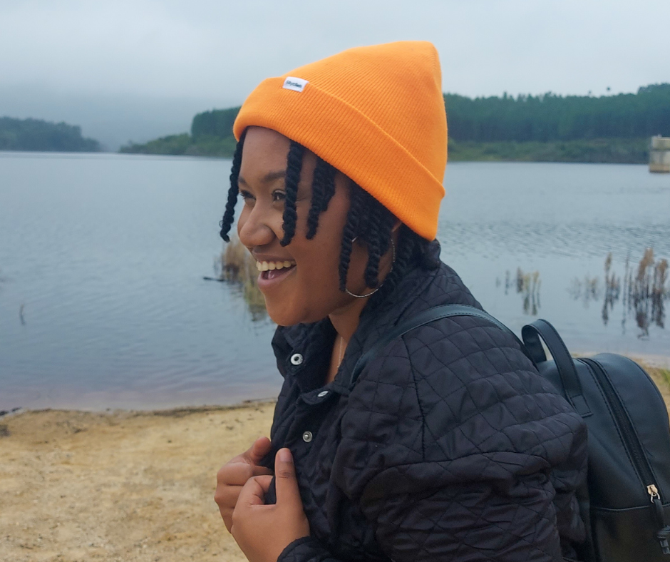 AMY- ORANGE SATIN-LINED BEANIE