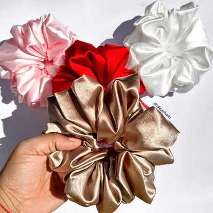 BABY PINK XXL SCRUNCHIE