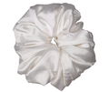 WHITE XXL SCRUNCHIE